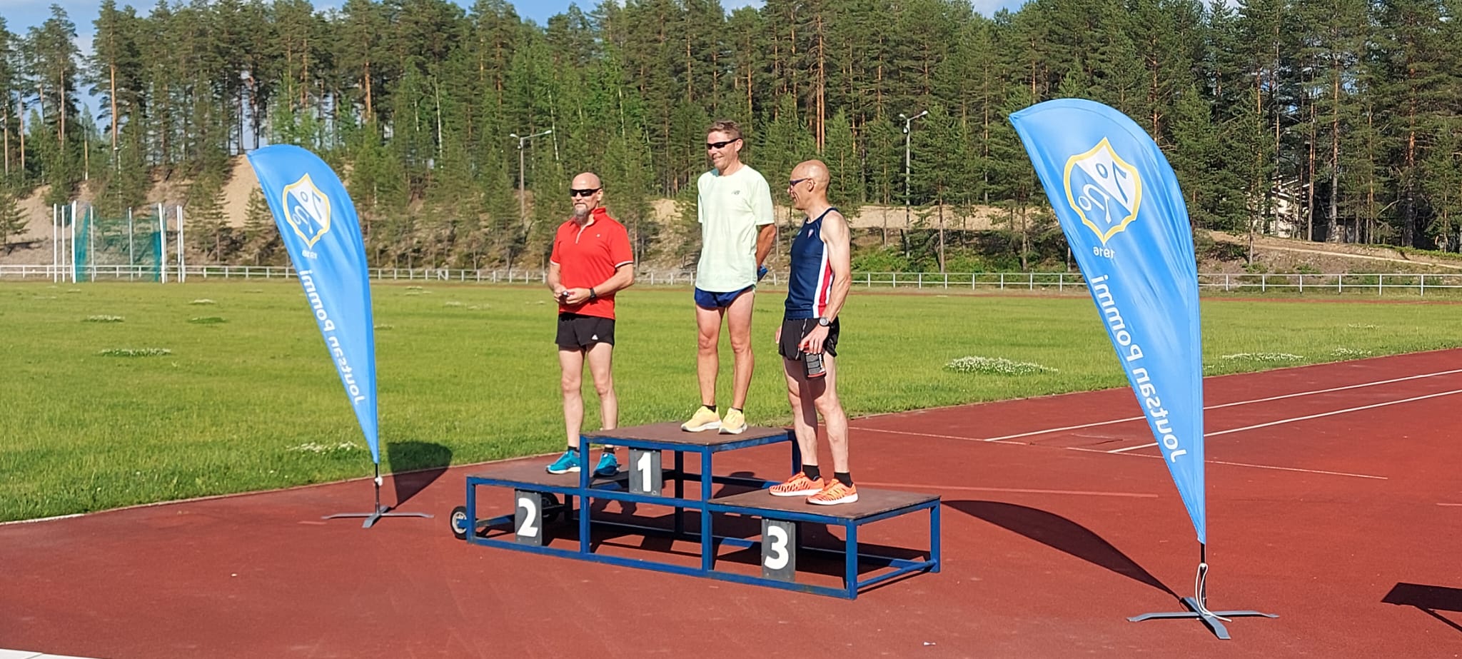 Kuohulaisia kisailemassa Muurasjärvellä, Joutsassa ja Konnevedellä -  Vaajakosken Kuohu